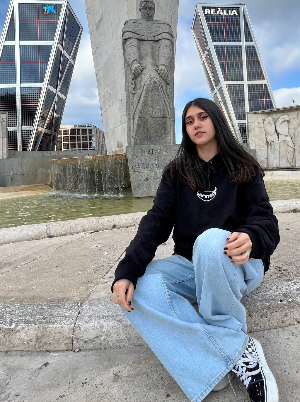 Sudadera WTHI?