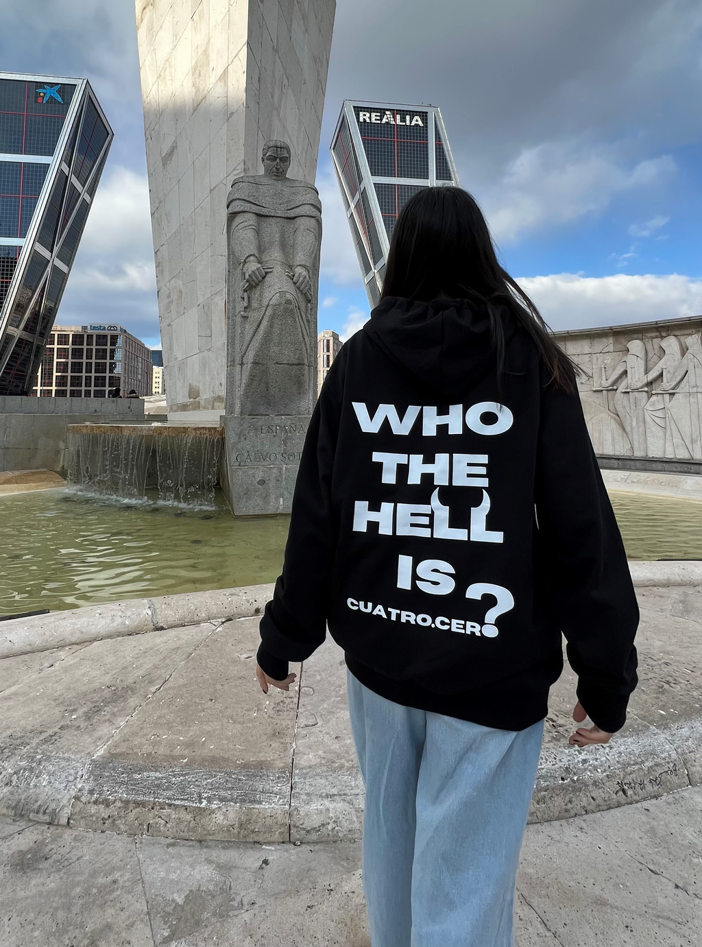 Sudadera WTHI?